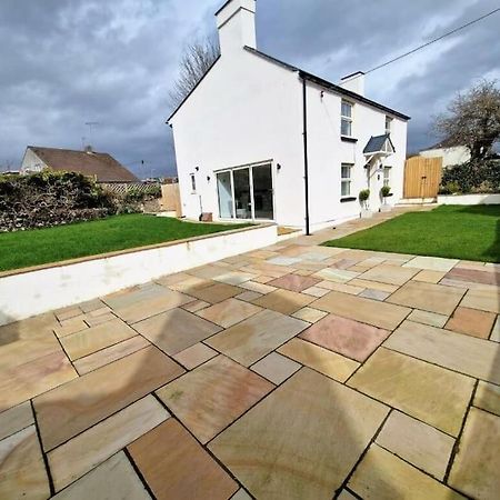 Charming Cottage Close To M4 Bridgend Bridgend  Exteriör bild